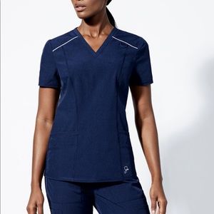 Jaanuu Arya collection shift V-neck scrub top